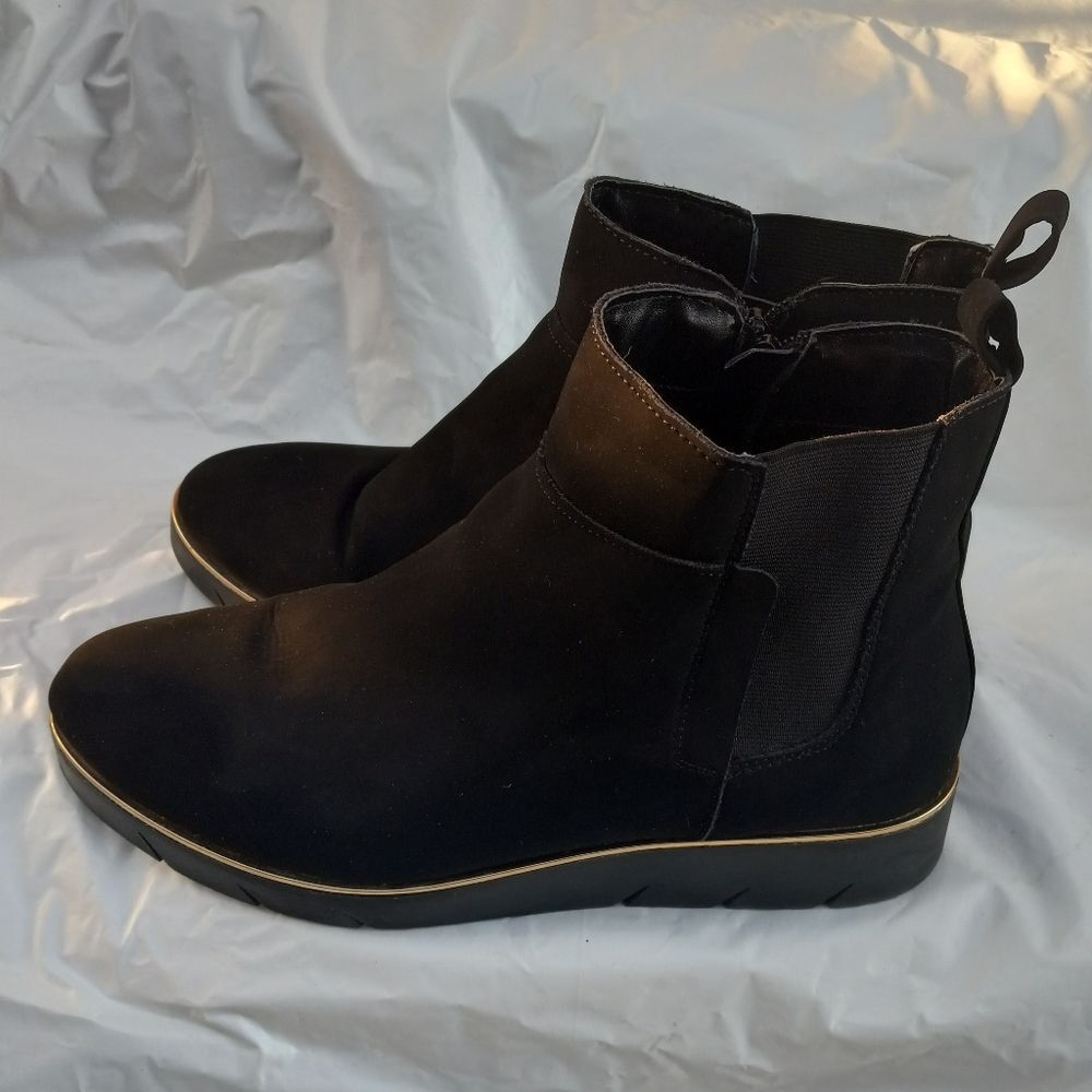 ANDIAMO Black Suede Ankle Boot w/zipper Womens Size US 10